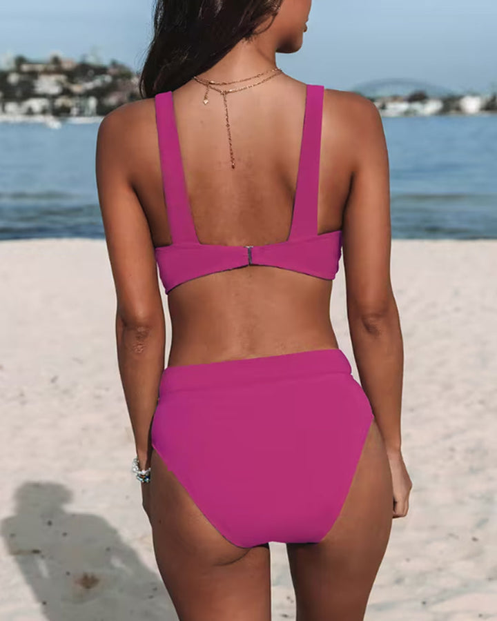 Hilde | Einfarbiger Hochgeschnittener Swimsuit