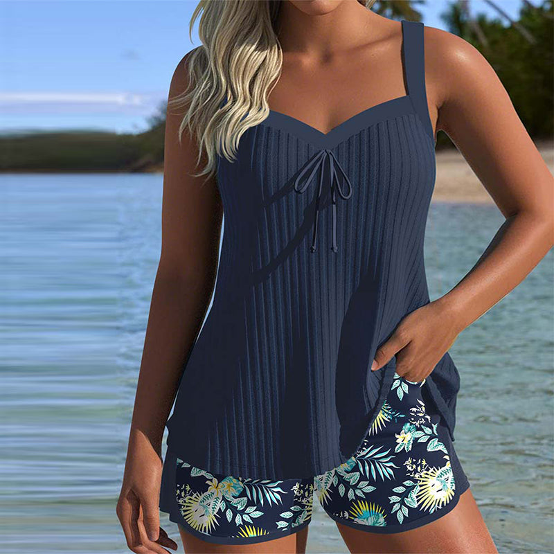 Anja | Gestreifter Zweiteiliger Tankini mit Strandshorts