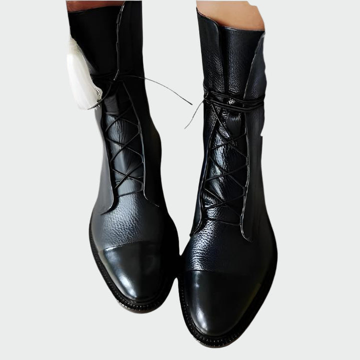 Lederne orthopädische Stiefel