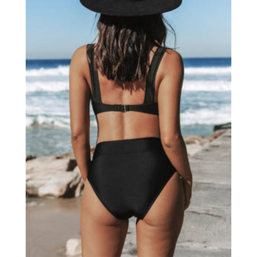Hilde | Einfarbiger Hochgeschnittener Swimsuit